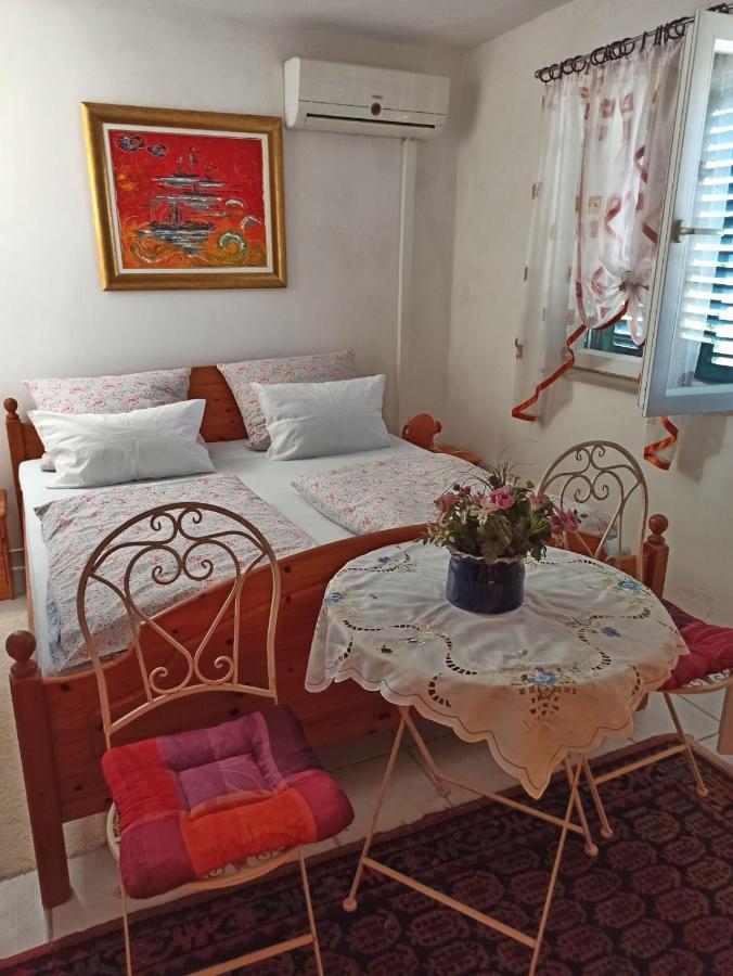 Apartments Vejo コルチュラ エクステリア 写真