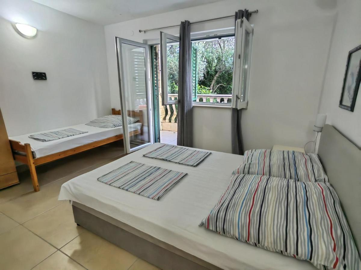 Apartments Vejo コルチュラ エクステリア 写真